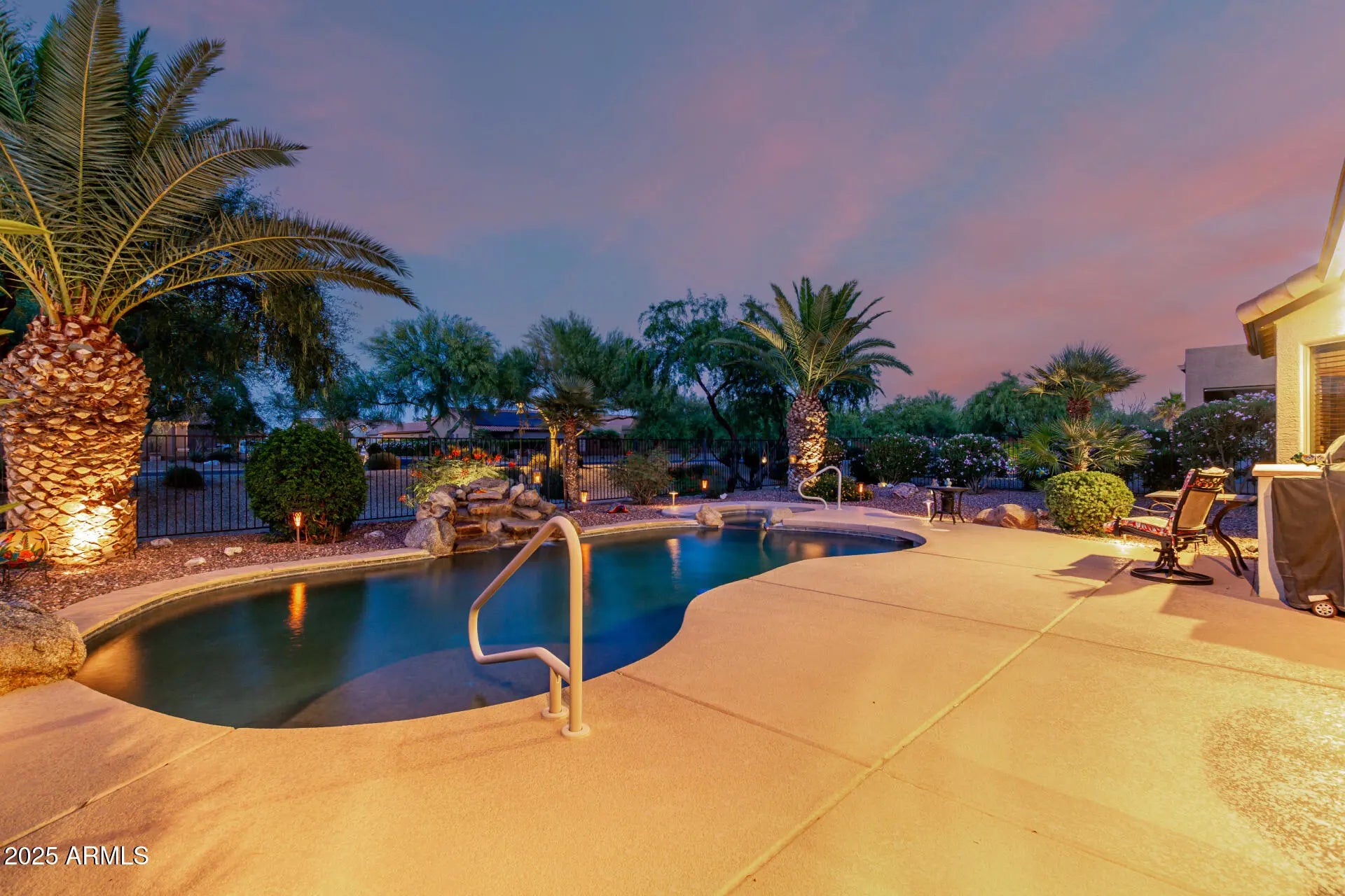 Photo of Listing #6876969