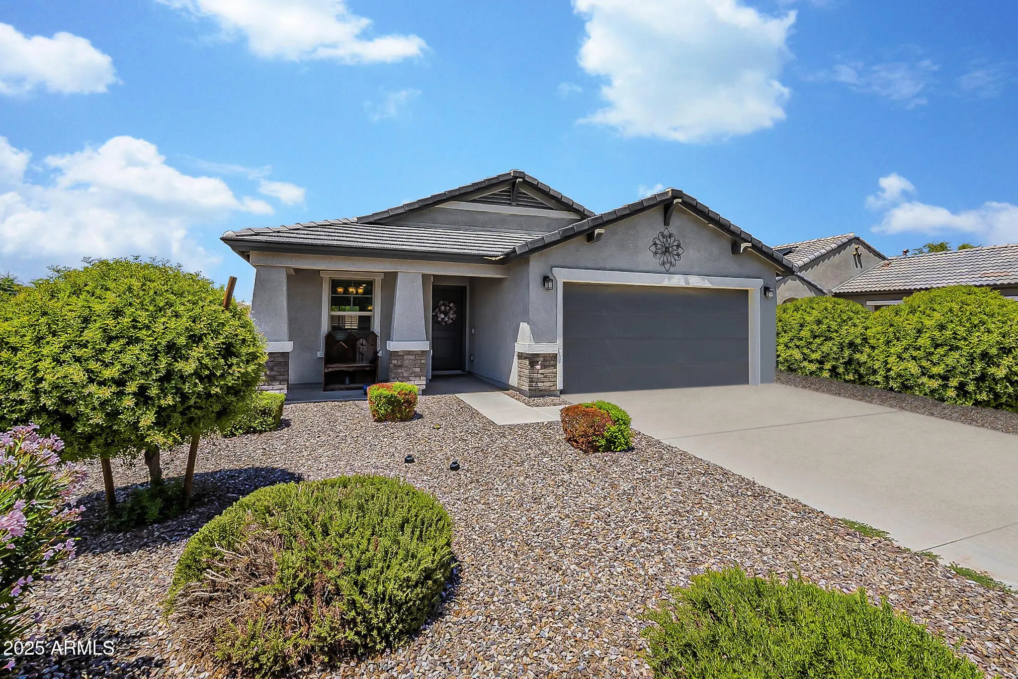 Photo of Listing #6898801