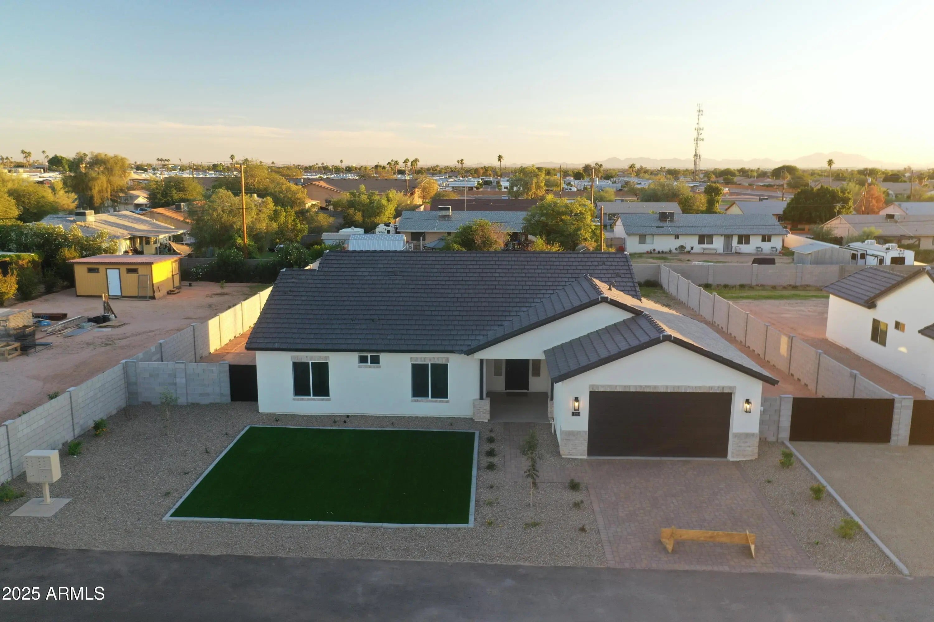 Photo of Listing #6877571