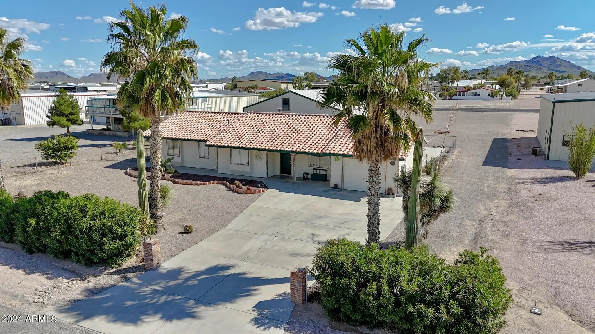 Photo of Listing #6877687