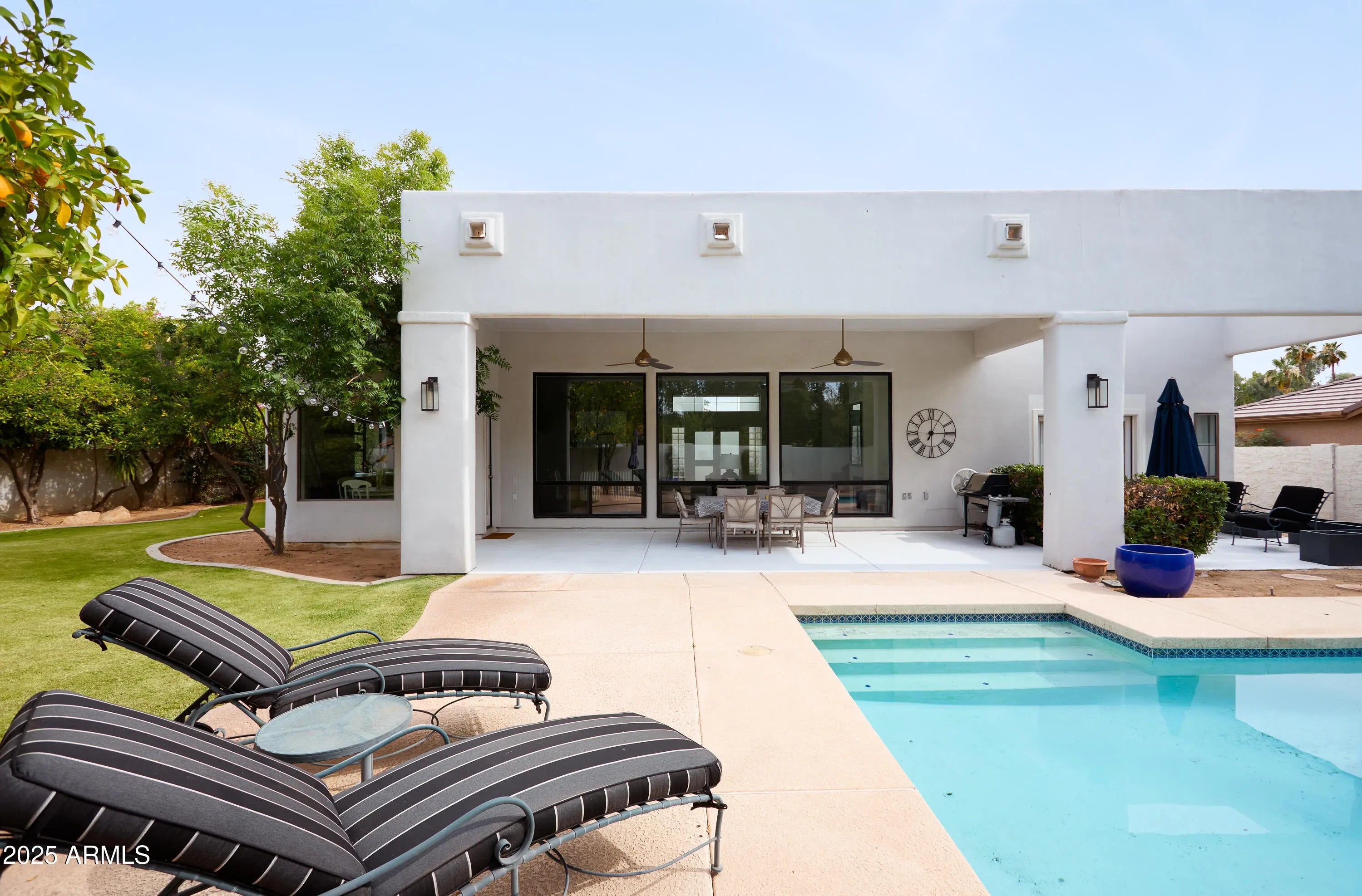 Photo of Listing #6877665