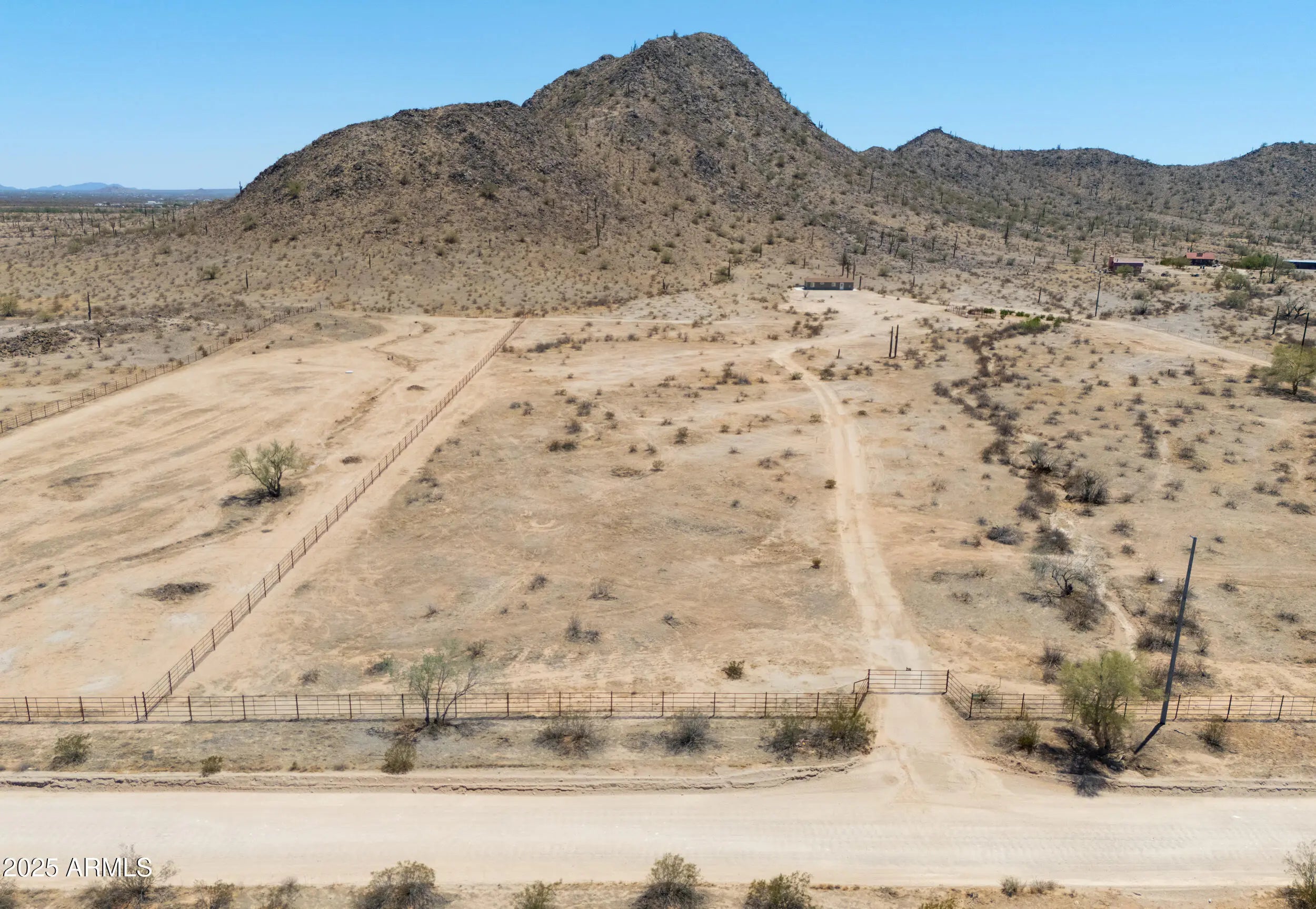 Photo of Listing #6877947