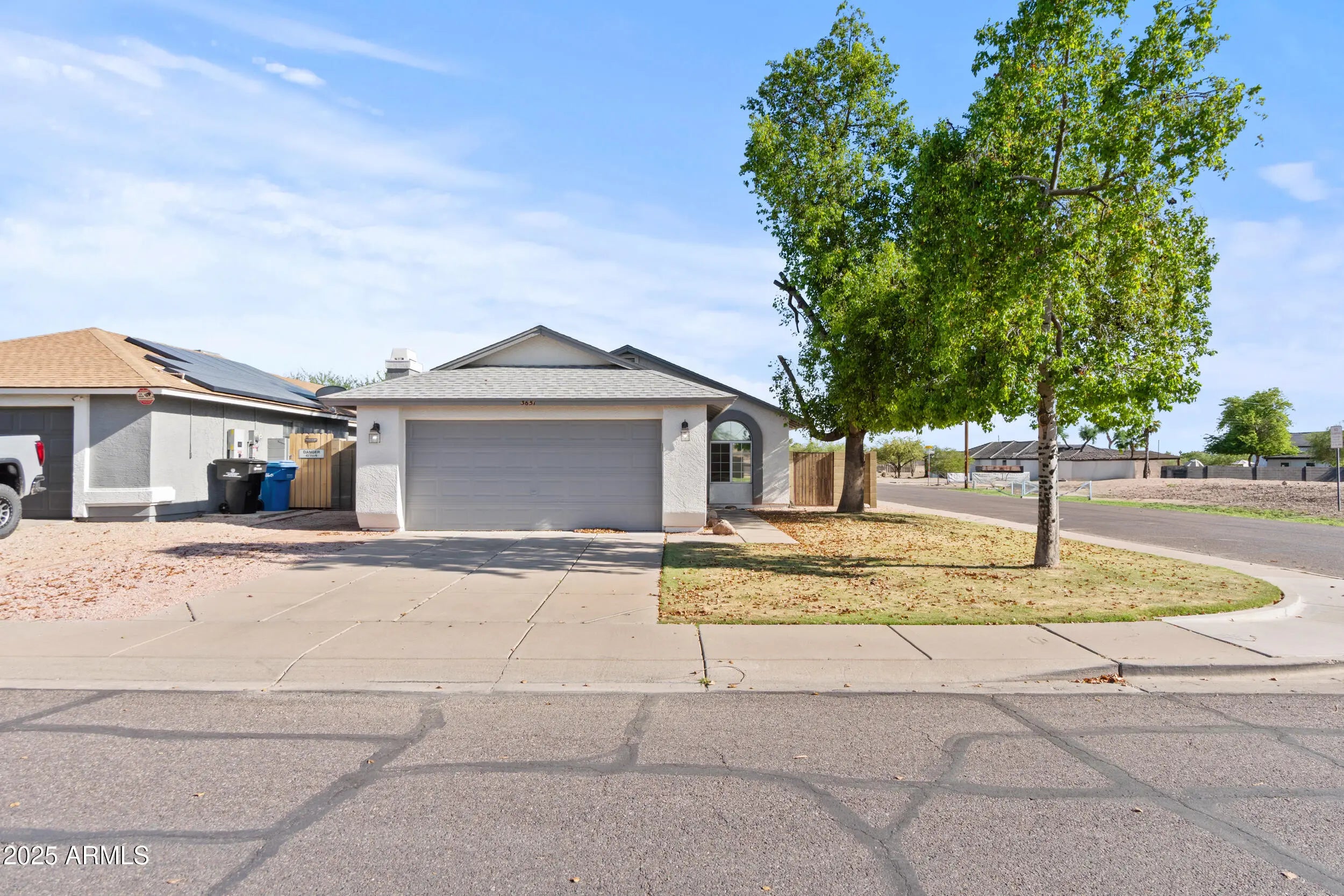 Photo of Listing #6878039