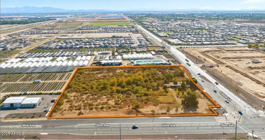 Photo of Listing #6878080