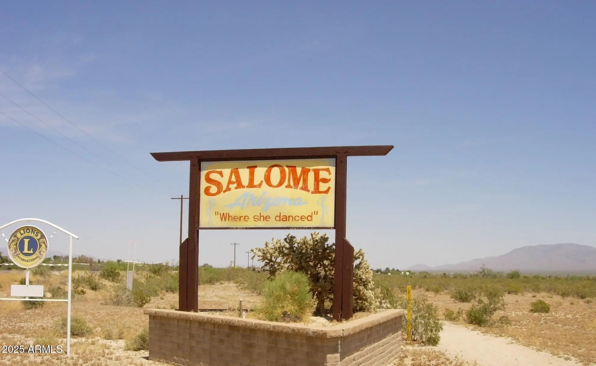 Photo of Listing #6893745