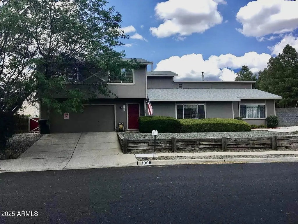 1908 N Deer Crossing Road, Flagstaff
