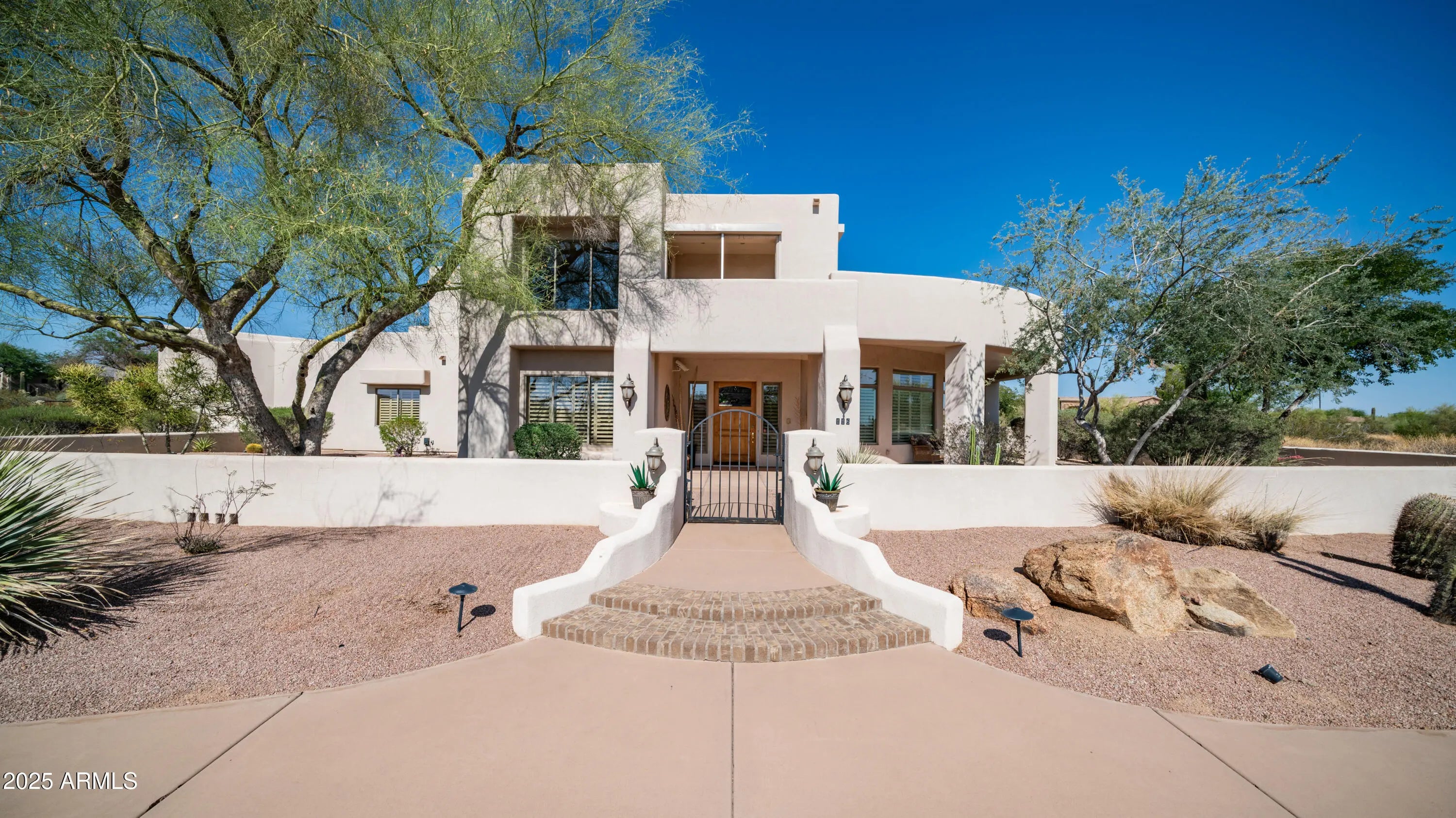 Photo of Listing #6879045