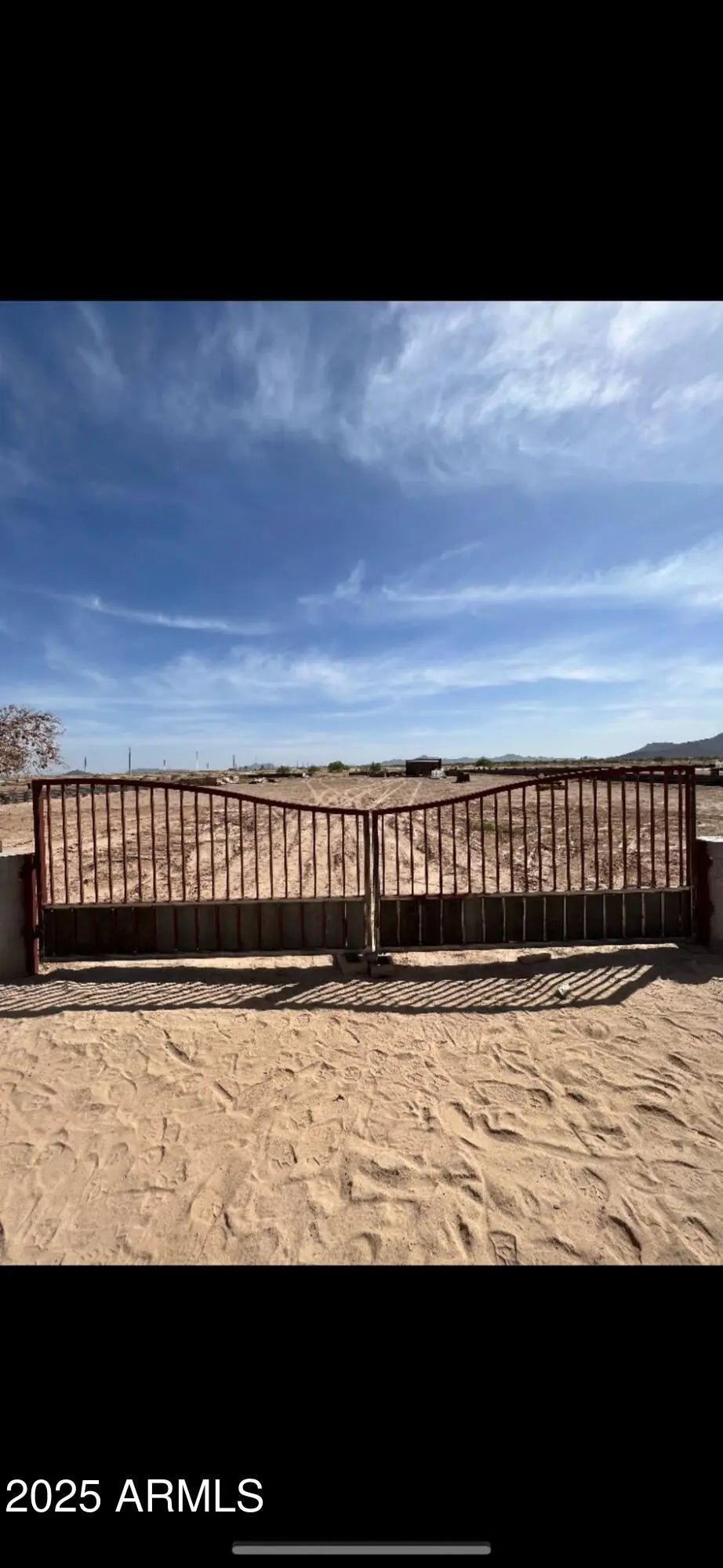 Photo of Listing #6878809