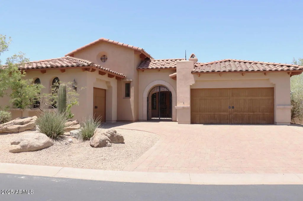 3962 N Highview, Mesa