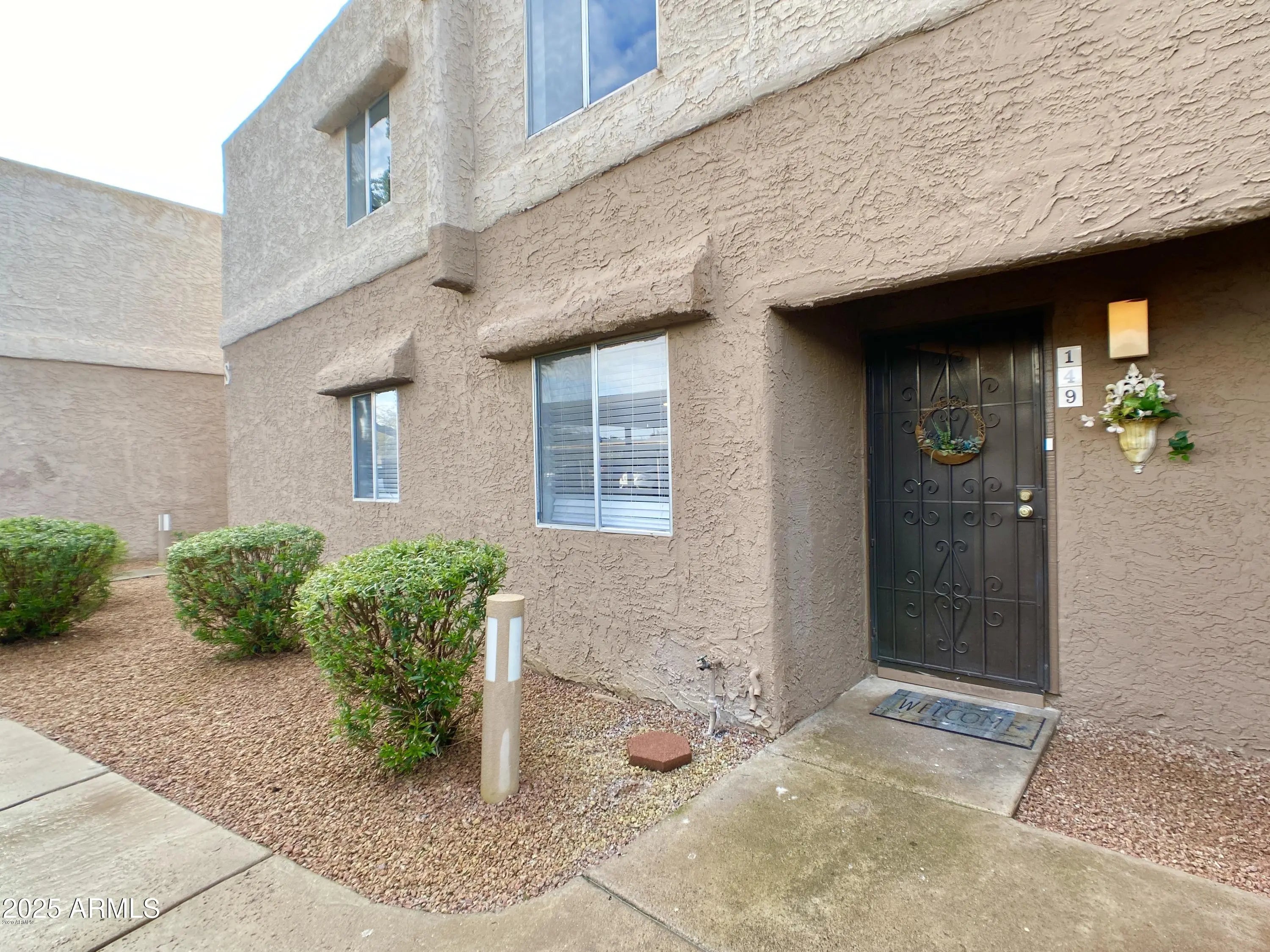 Photo of Listing #6880368