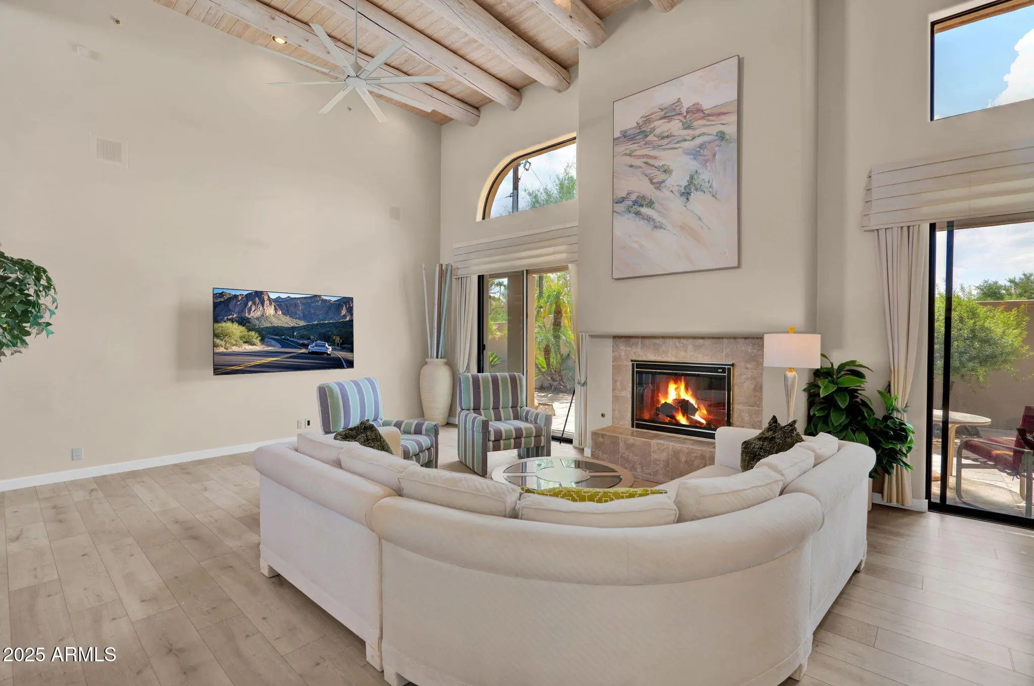 Photo of Listing #6907636