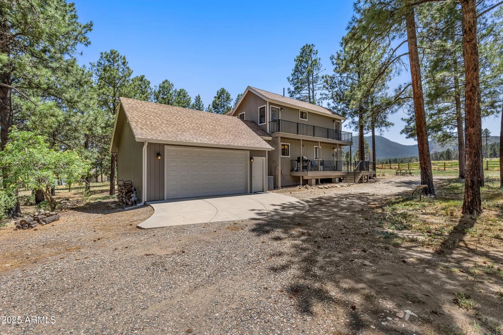 4830 E Crestview Street, Flagstaff