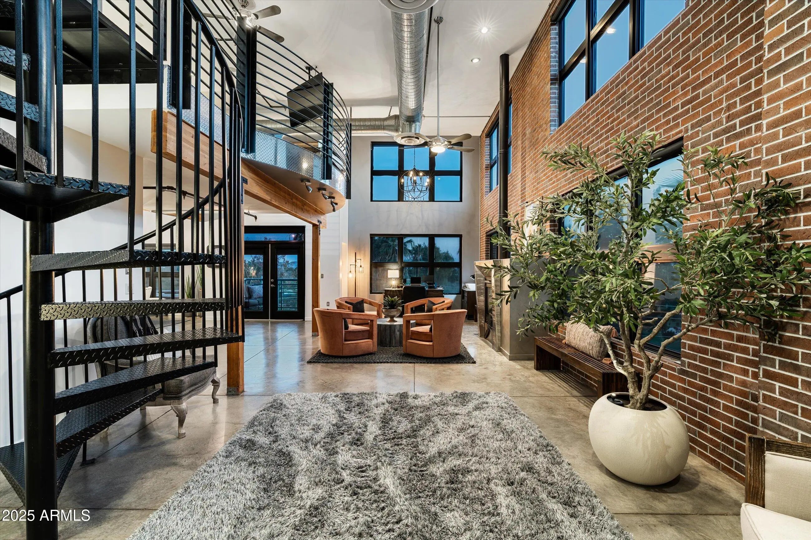 Photo of Listing #6882606