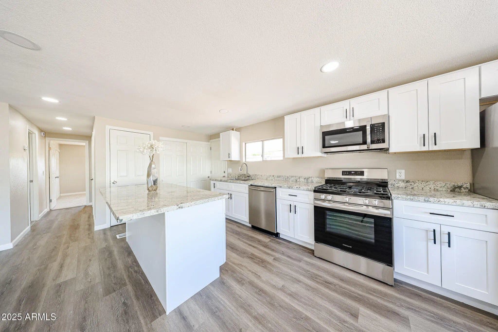 2650 W Union Hills Drive (unit 169), Phoenix