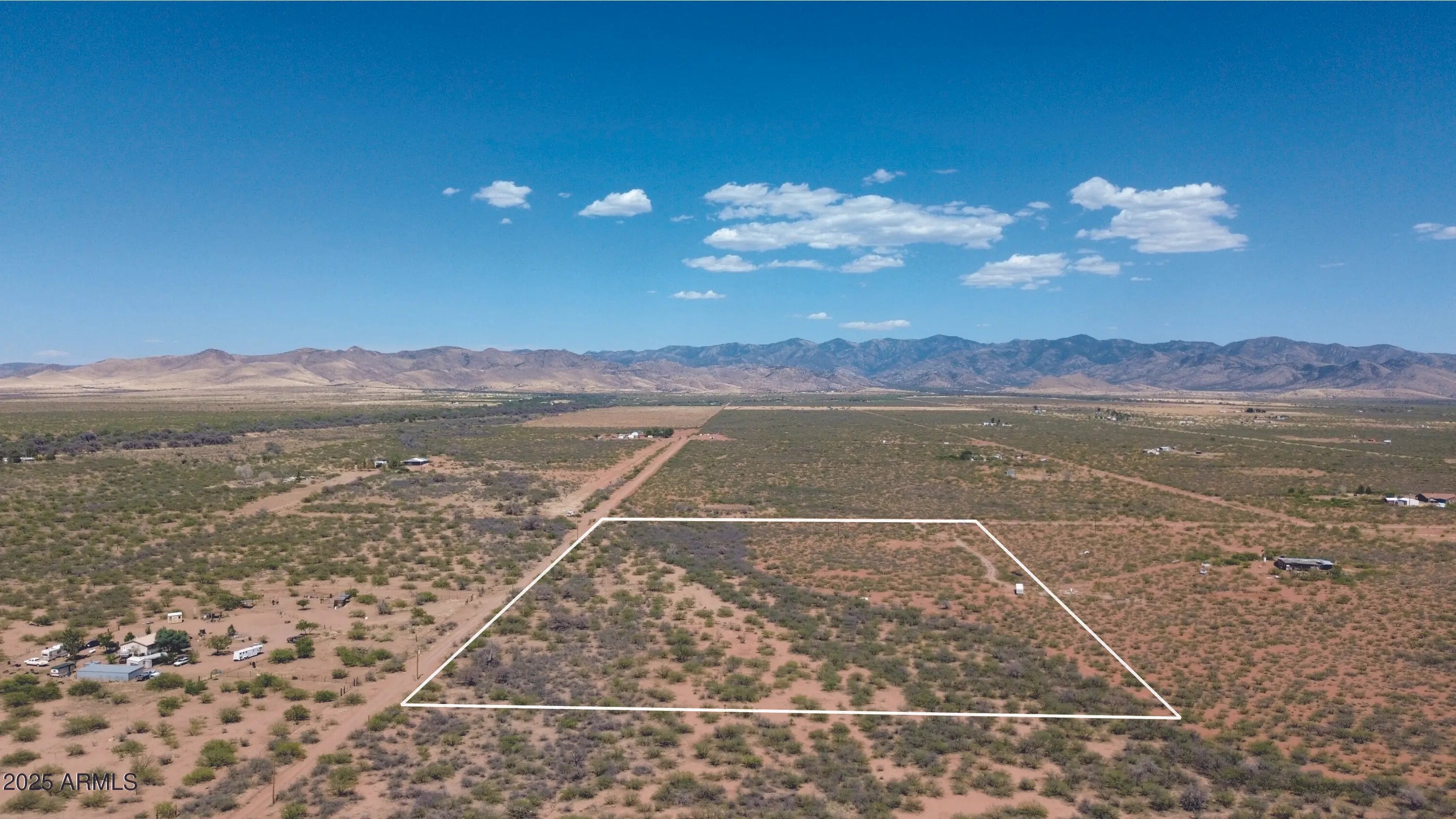 Photo of Listing #6880558