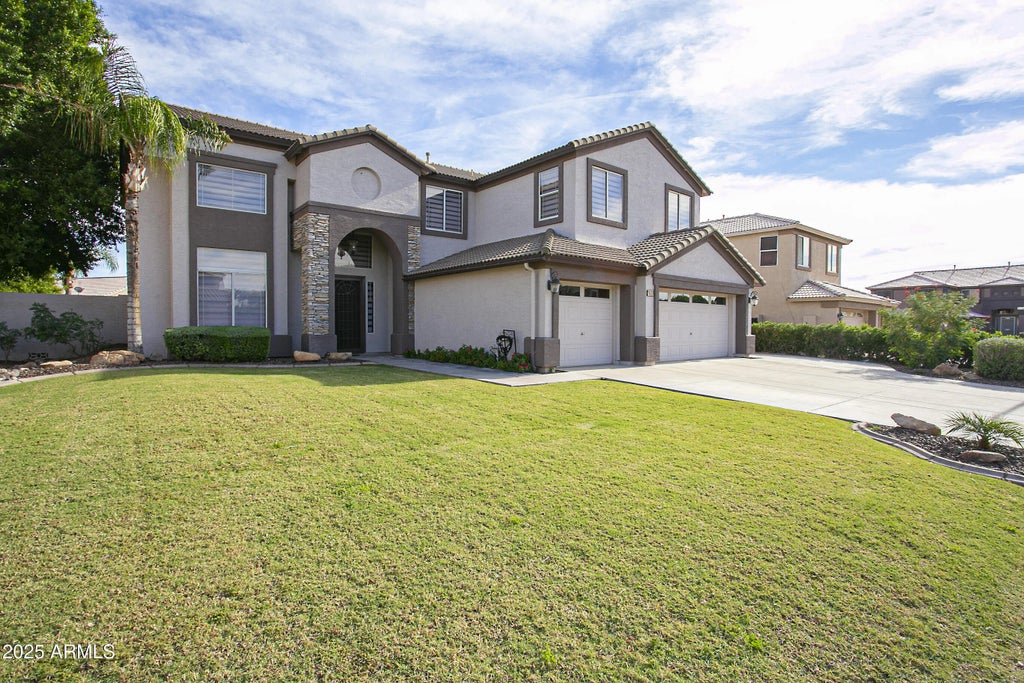 7033 W Honeysuckle Drive, Peoria