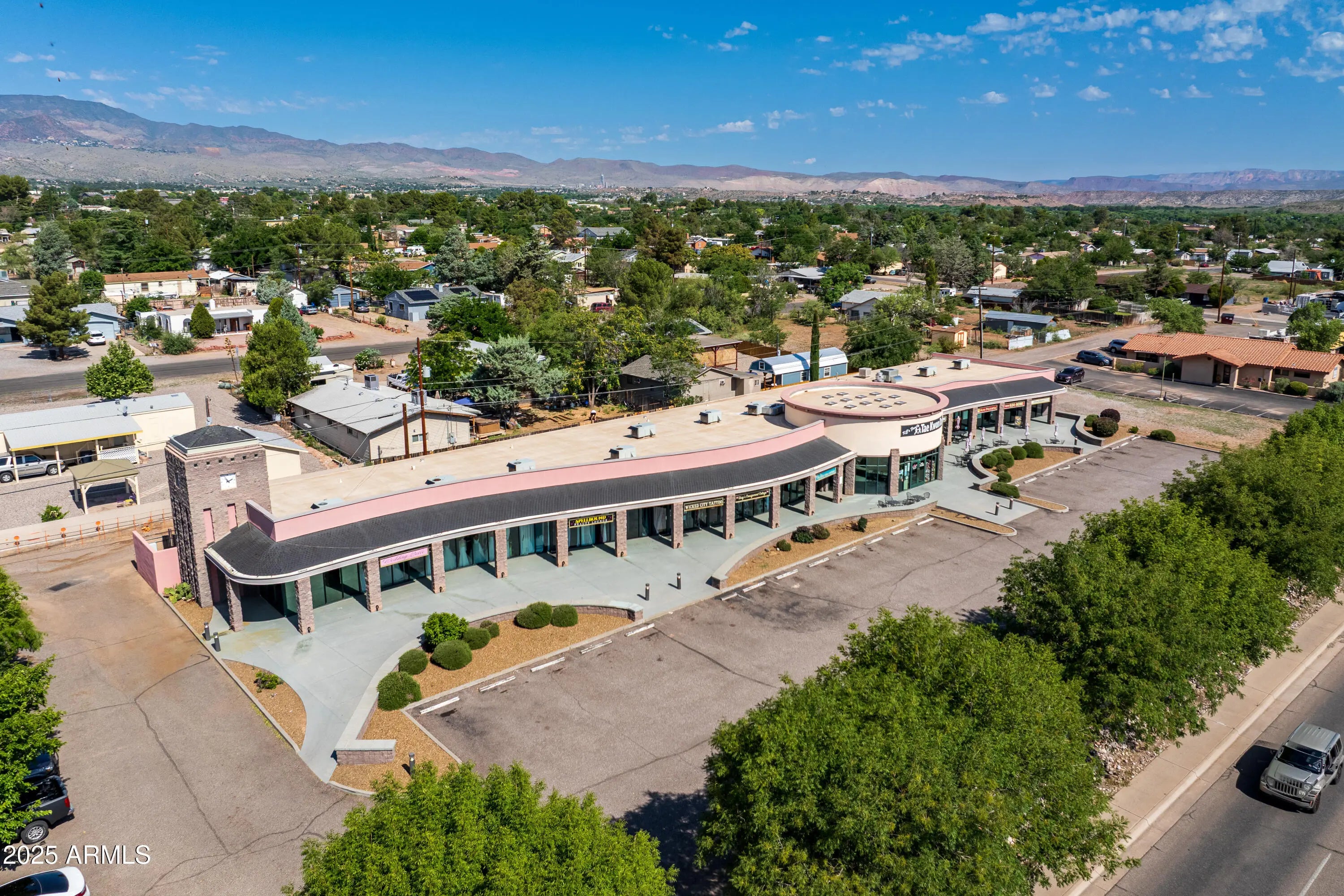 Photo of Listing #6880811