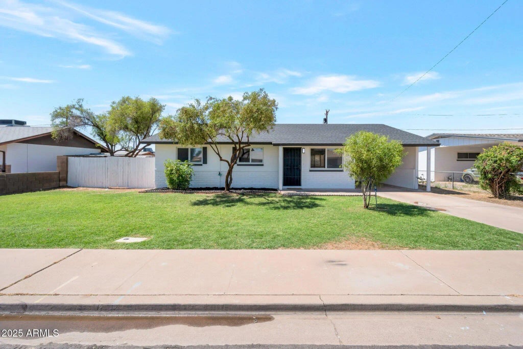 1051 E Millett Avenue, Mesa