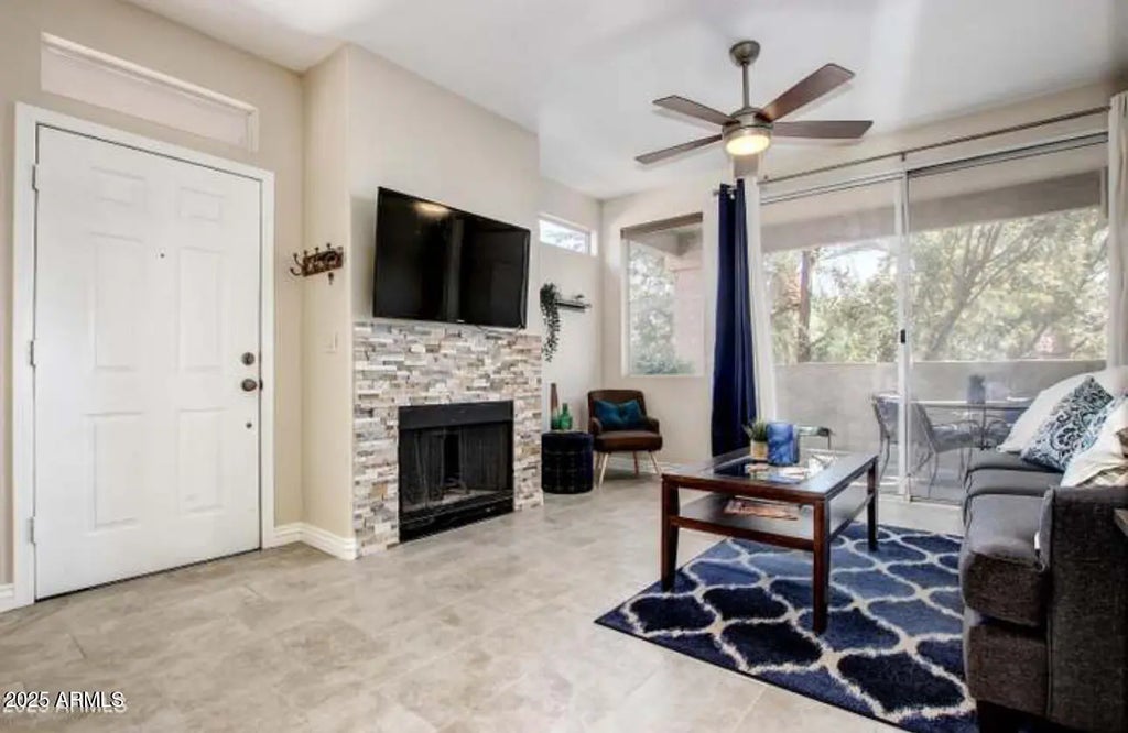 3830 E Lakewood Parkway E (unit 3014), Phoenix