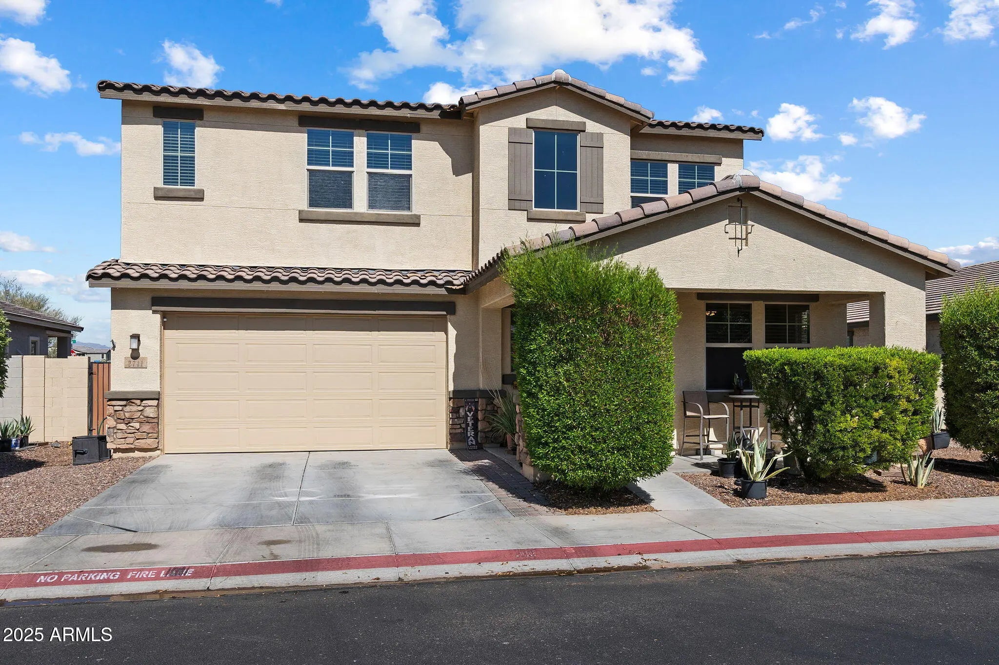 Photo of Listing #6880969