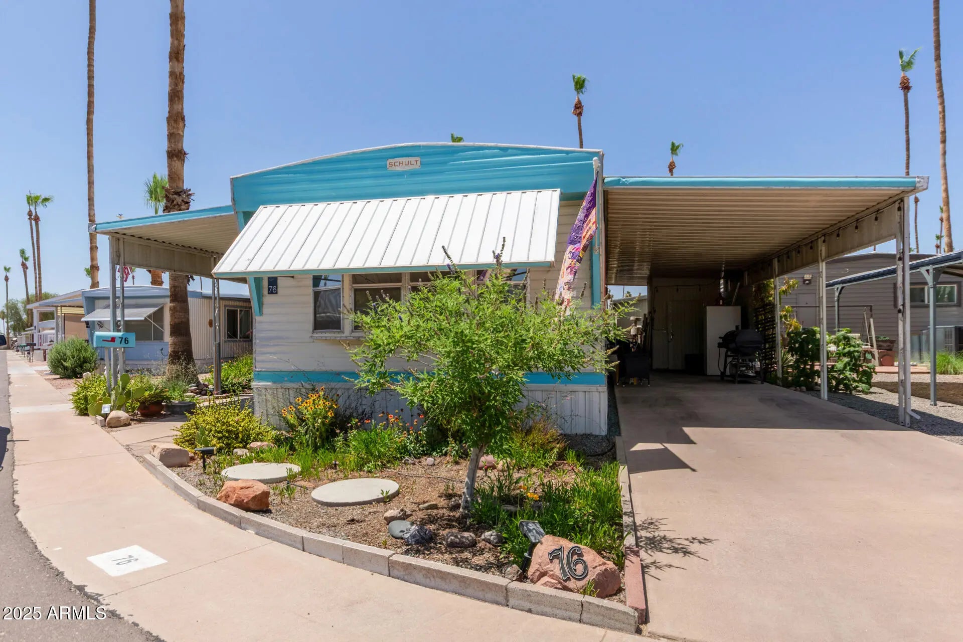 Photo of Listing #6888053