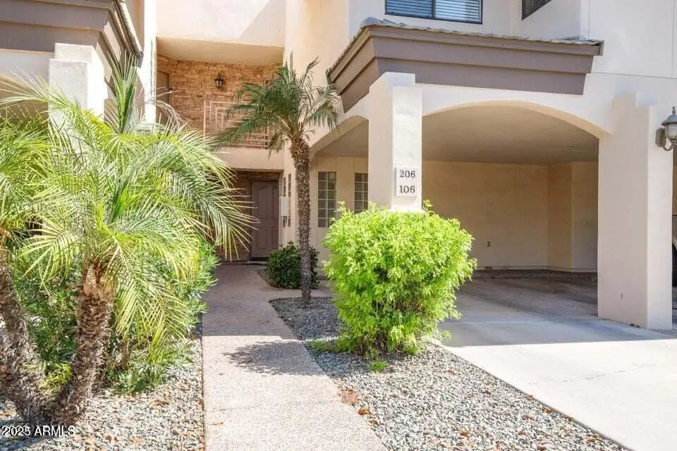 Photo of Listing #6881629