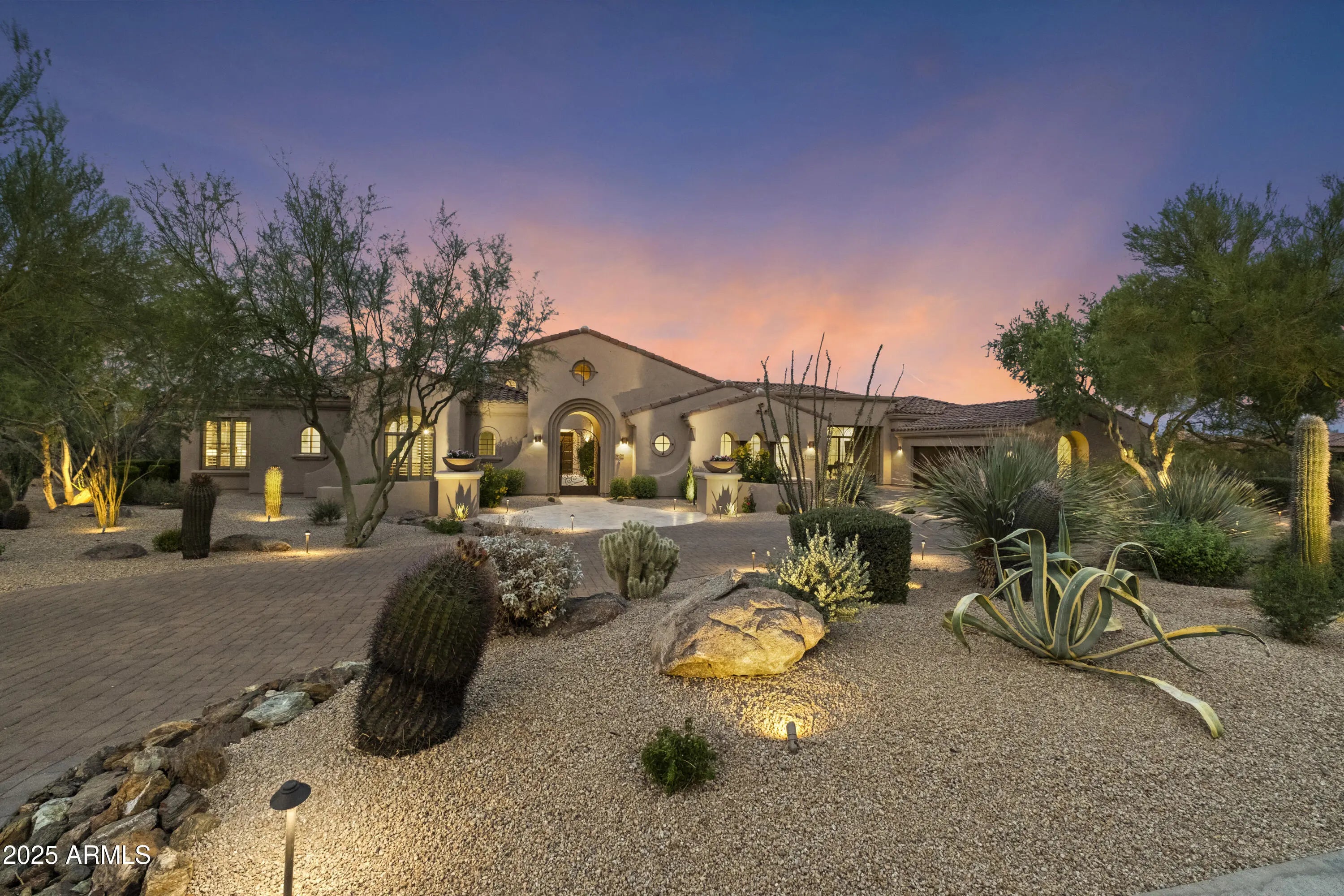 Photo of Listing #6894929