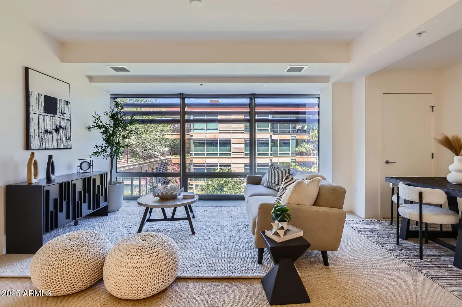 Photo of Listing #6882457