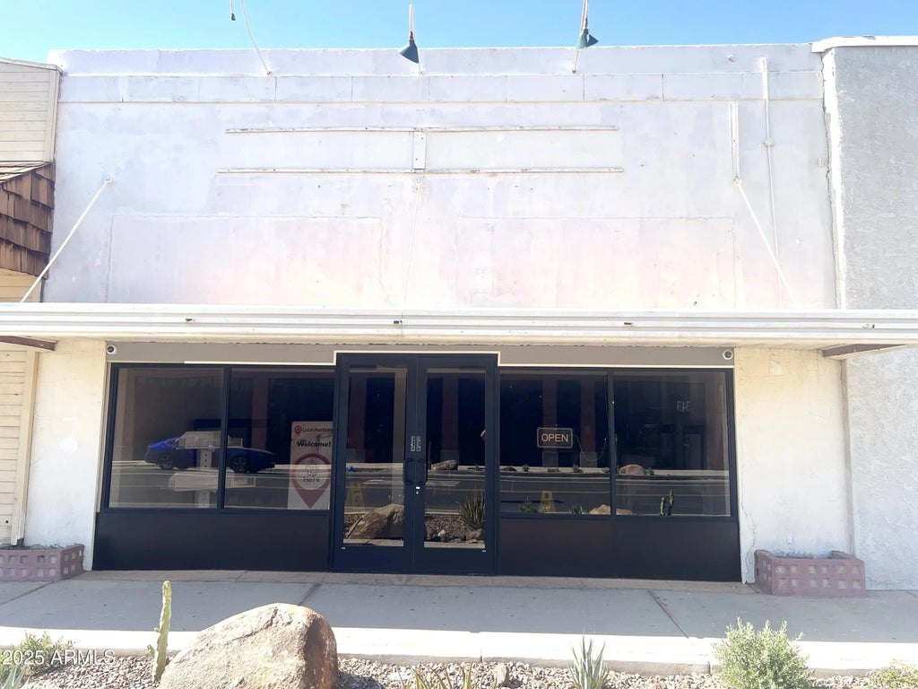 326 E Monroe Avenue, Buckeye