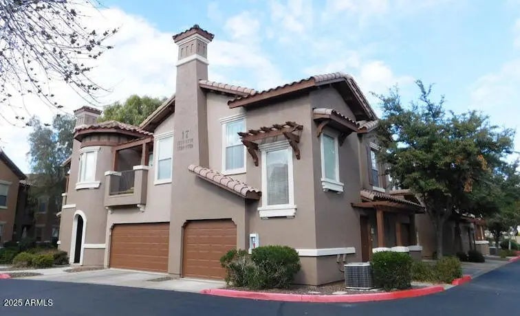 Photo of Listing #6882344