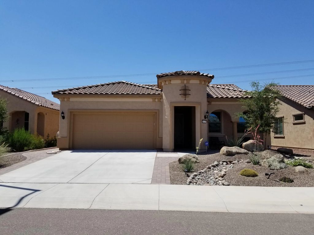 26237 W Matthew Drive, Buckeye