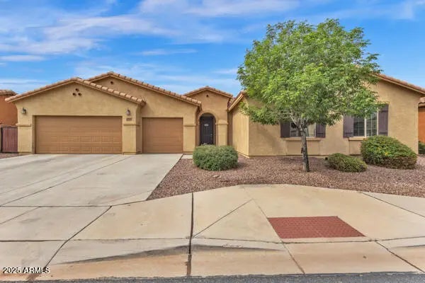5704 S 57th Drive, Laveen