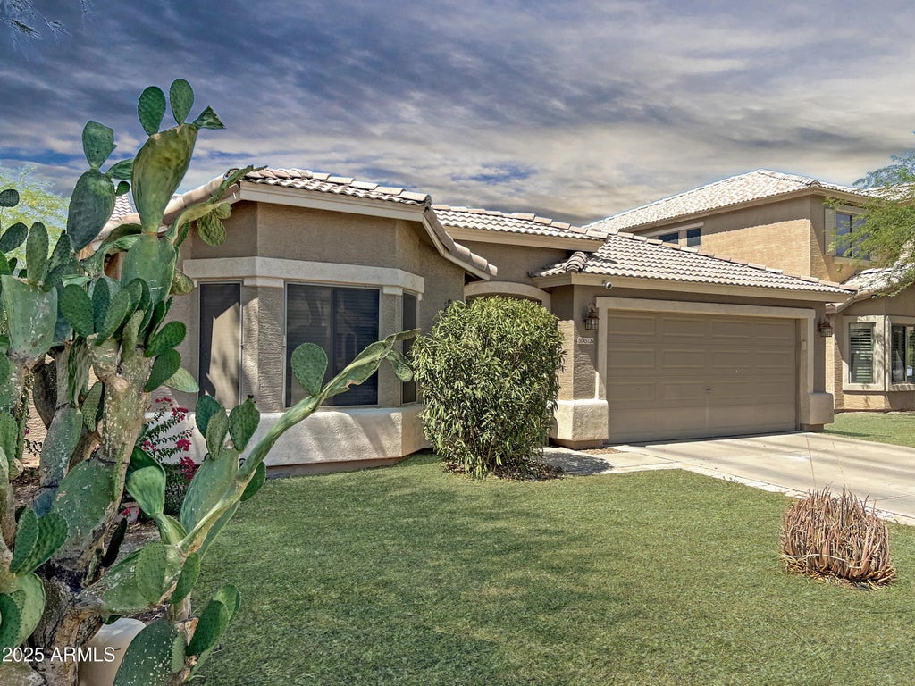 45726 W Long Way, Maricopa