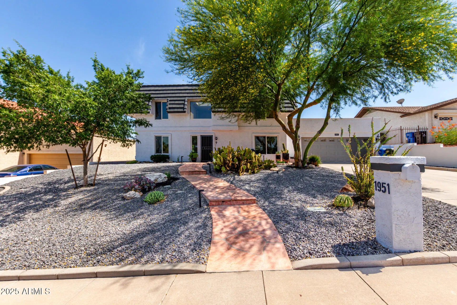 Photo of Listing #6882684