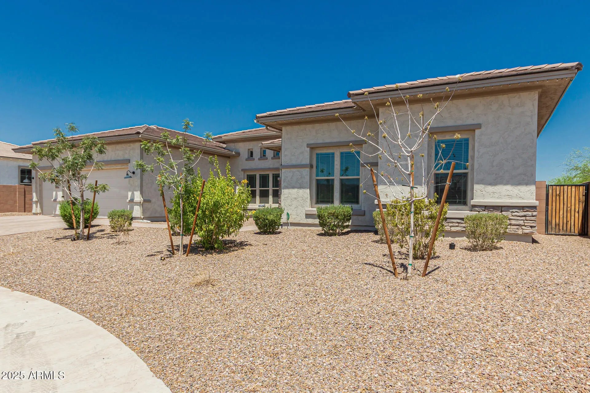 Photo of Listing #6902362