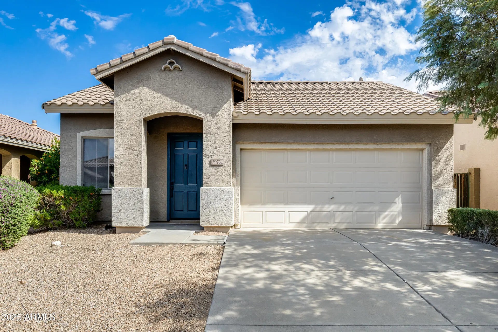 Photo of Listing #6932099