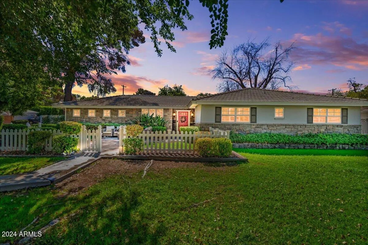 Photo of Listing #6897248