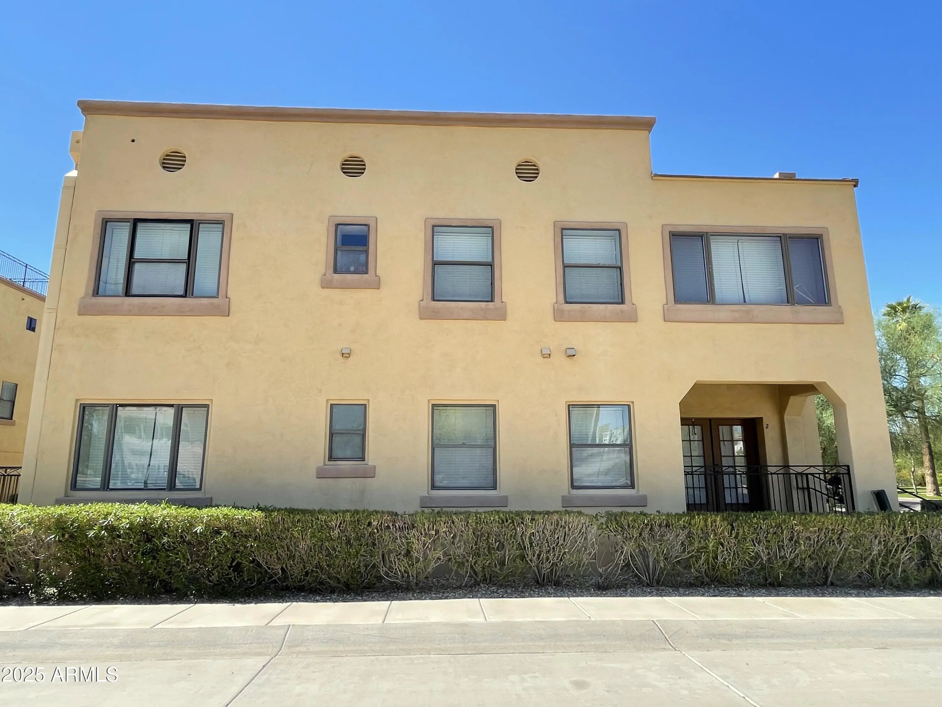 Photo of Listing #6883769