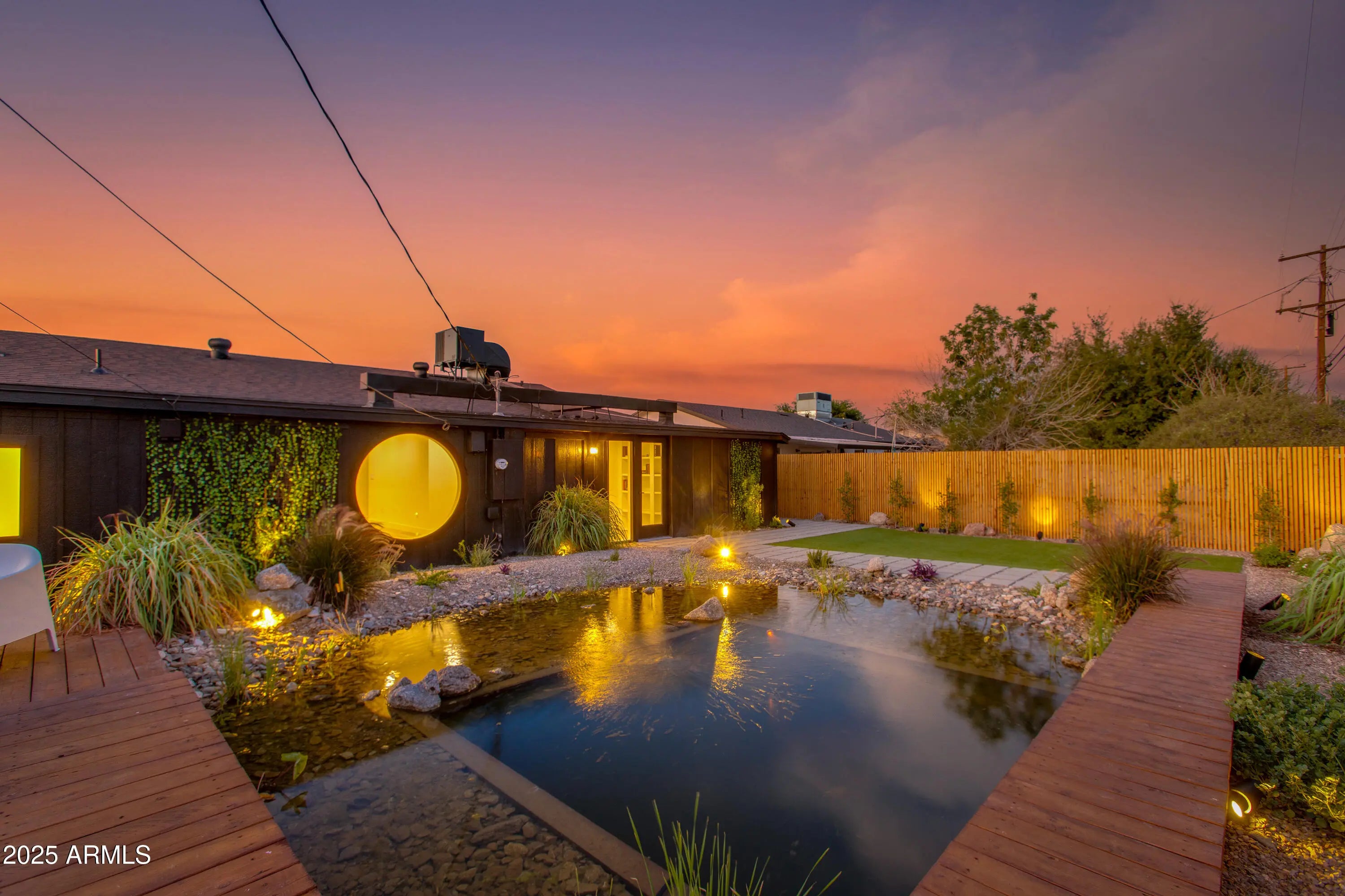 Photo of Listing #6883841