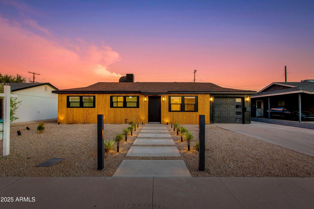 7407 E Fillmore Street, Scottsdale