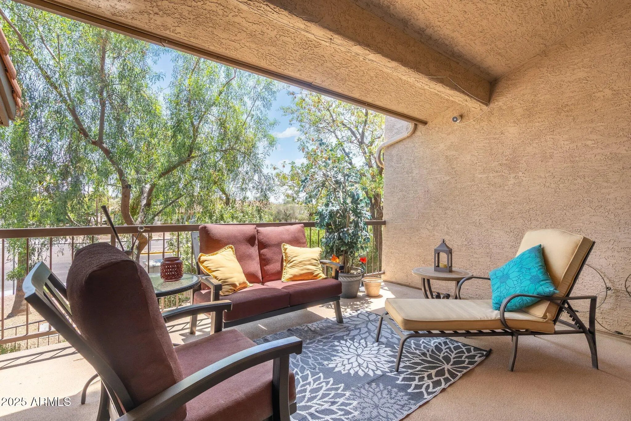 Photo of Listing #6883956