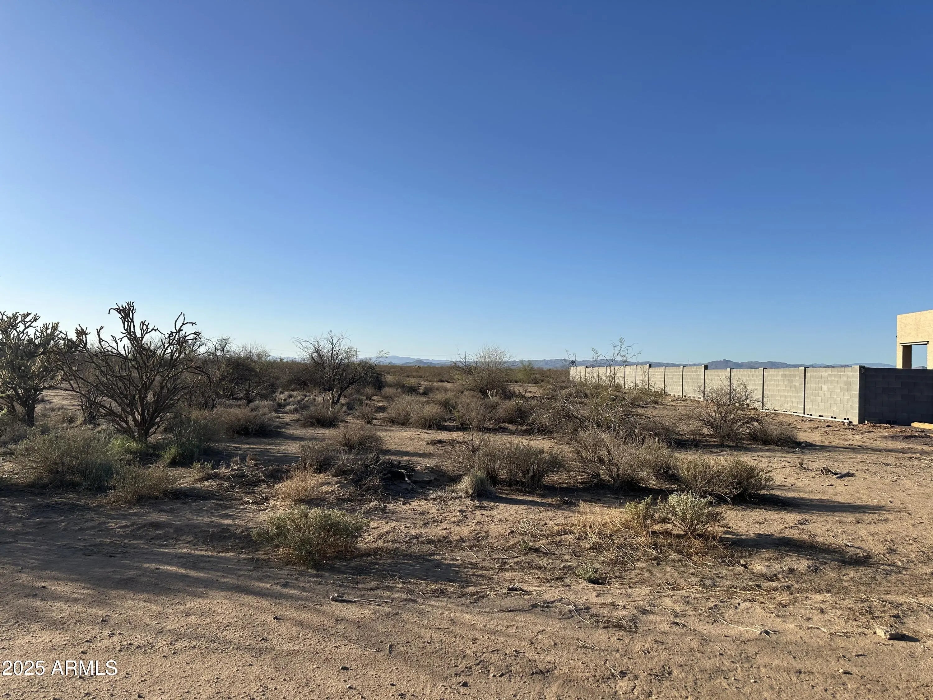 Photo of Listing #6885476