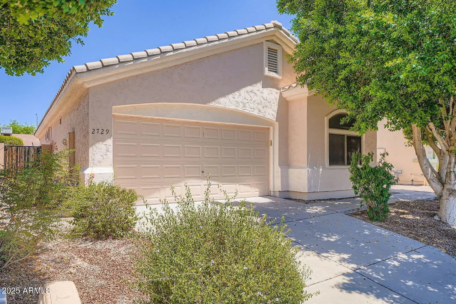 Photo of Listing #6884459