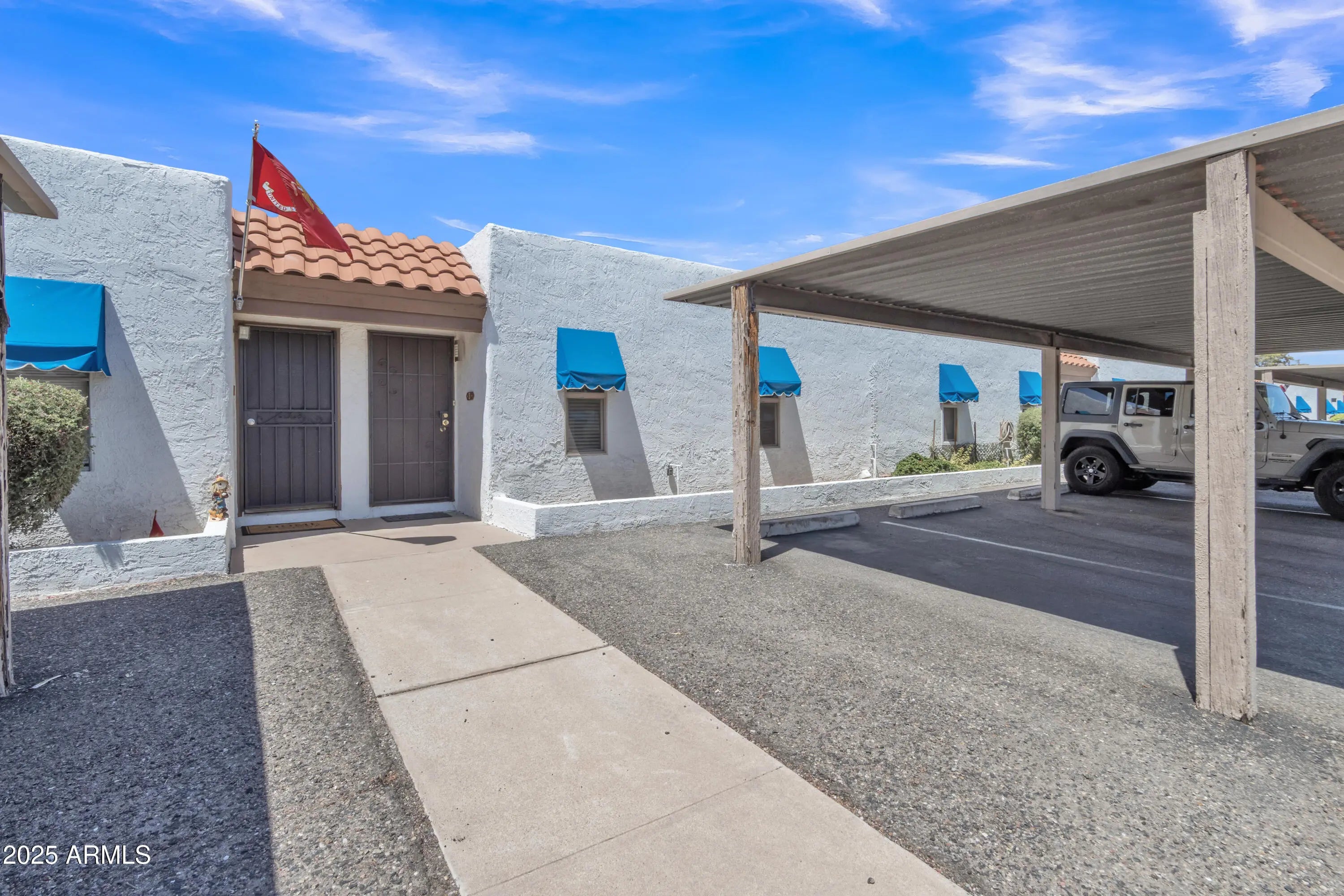 Photo of Listing #6885147