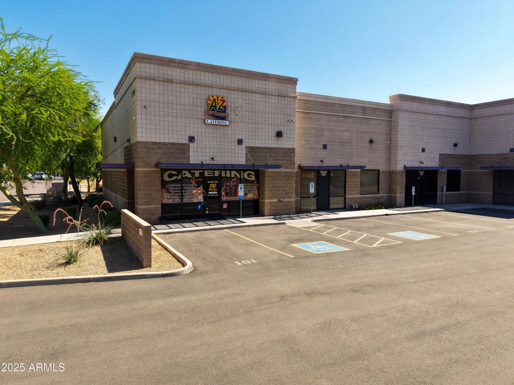 7900 N 70th Avenue (unit 101), Glendale