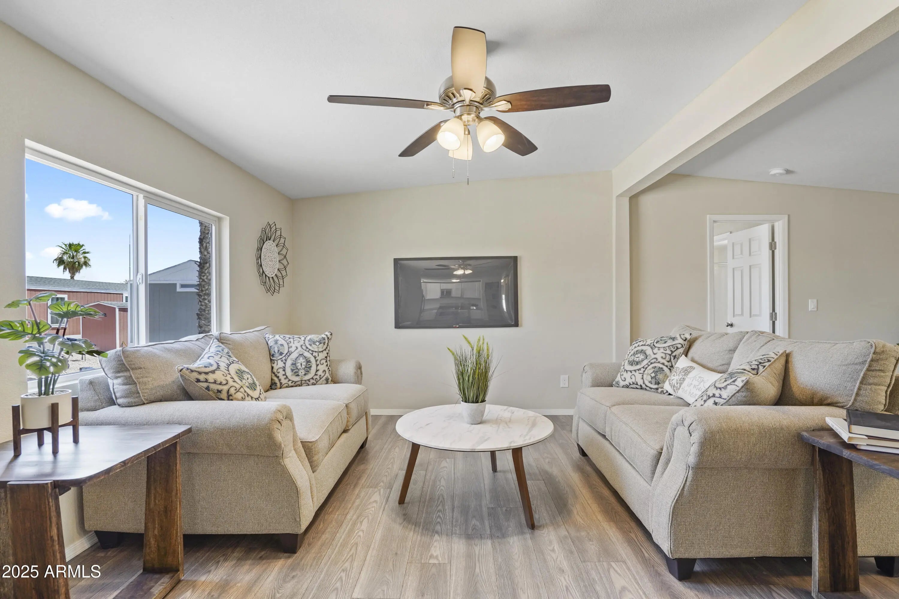 Photo of Listing #6884147