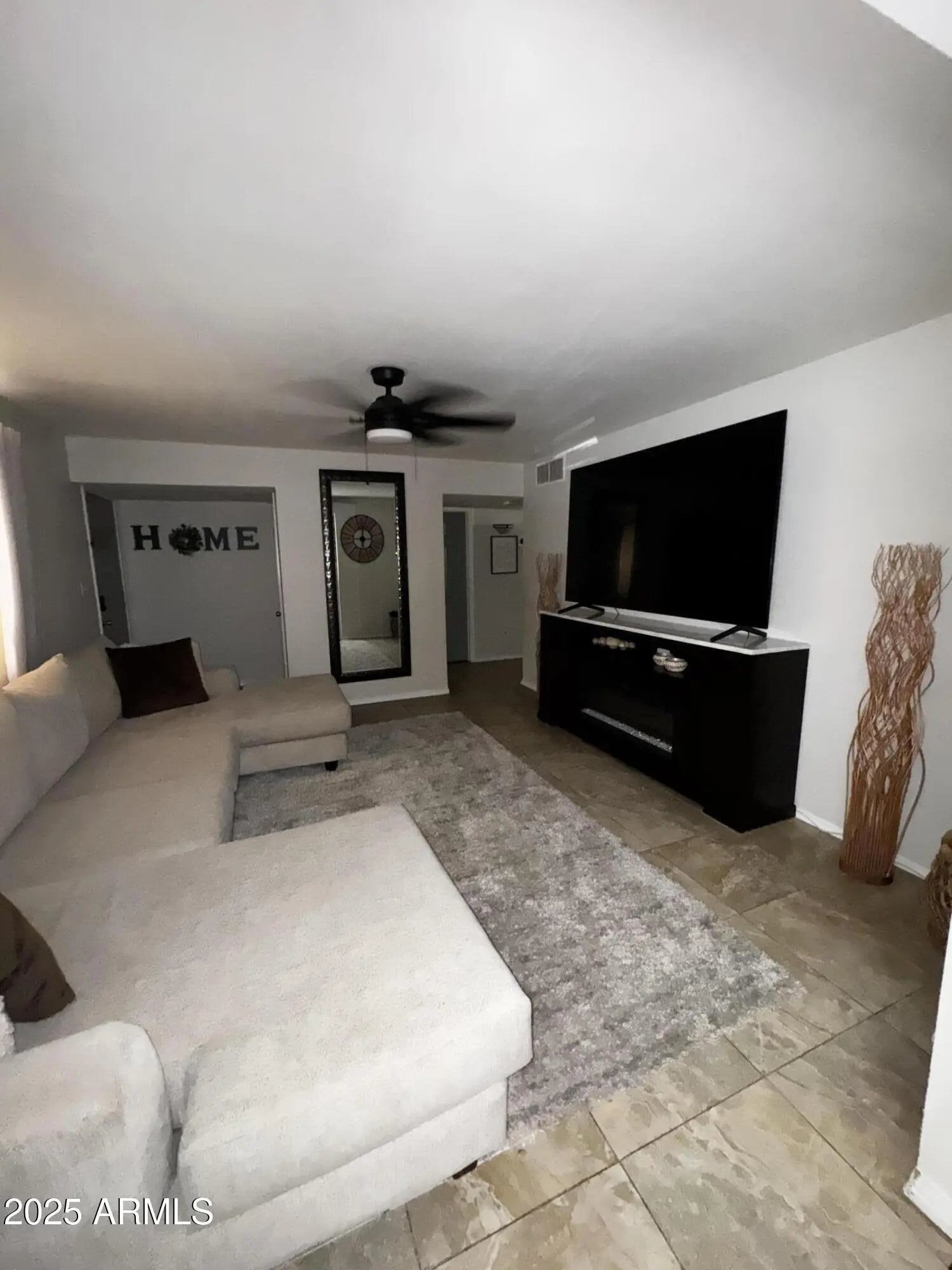 Photo of Listing #6884172