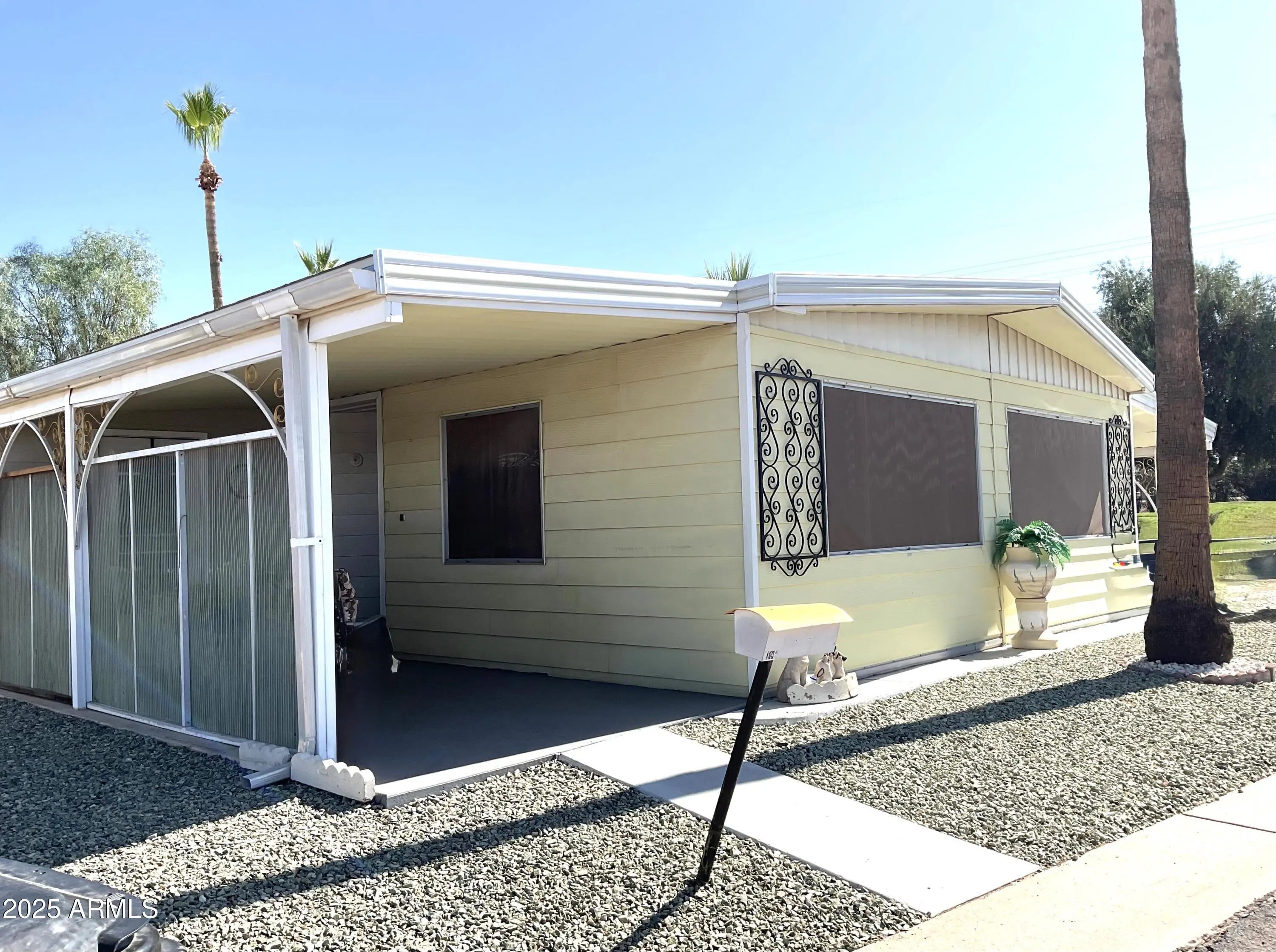 Photo of Listing #6884774