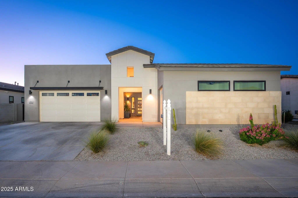 21946 E Via De Arboles, Queen Creek