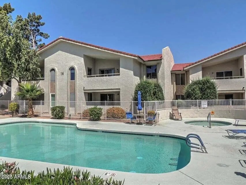 Photo of Listing #6884448